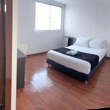 Hotel Embassy Star Bogotá Eksteriør bilde