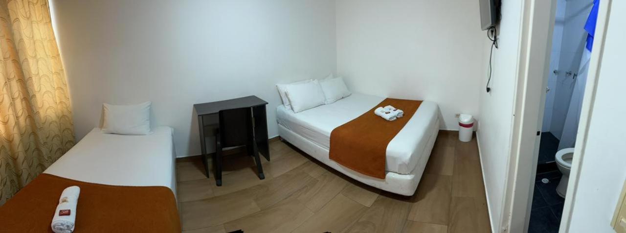 Hotel Embassy Star Bogotá Eksteriør bilde